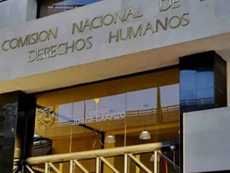 CNDH exige justicia por muertes de mexicanos bajo custodia del ICE
