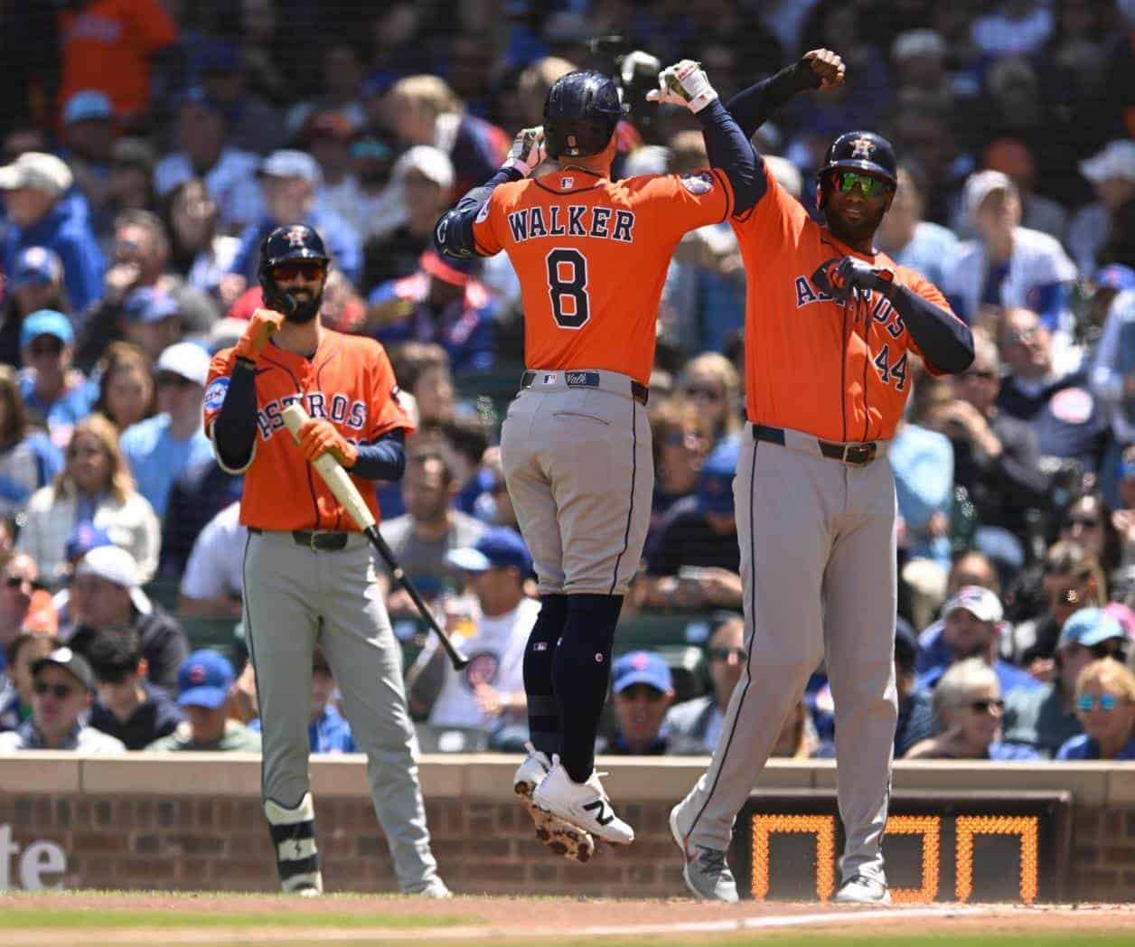 Cachorros de Chicago suben al cañonero Kevin Alcantara