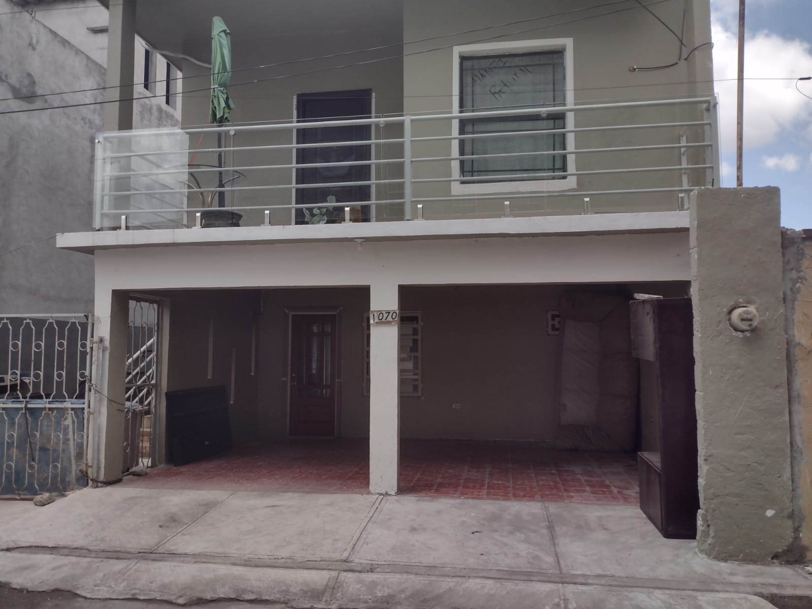 SE RENTA CASA 