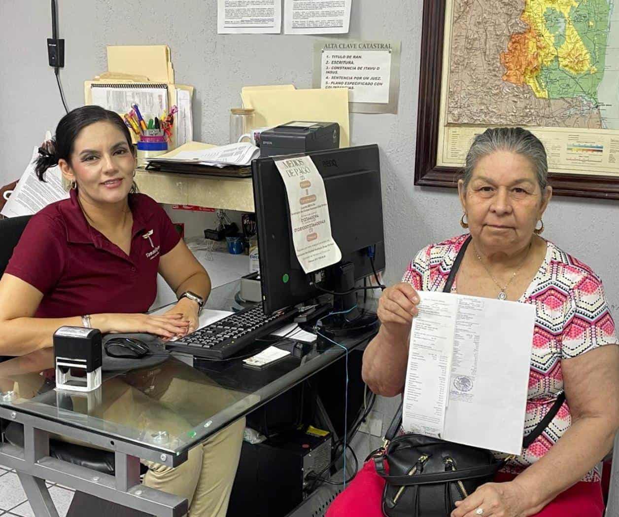 Alcaldesa Nataly García Díaz promueve regularización fiscal
