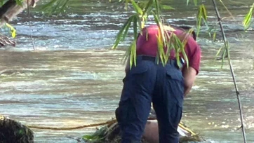 Localizan cuerpo sin vida flotando en canal de riego