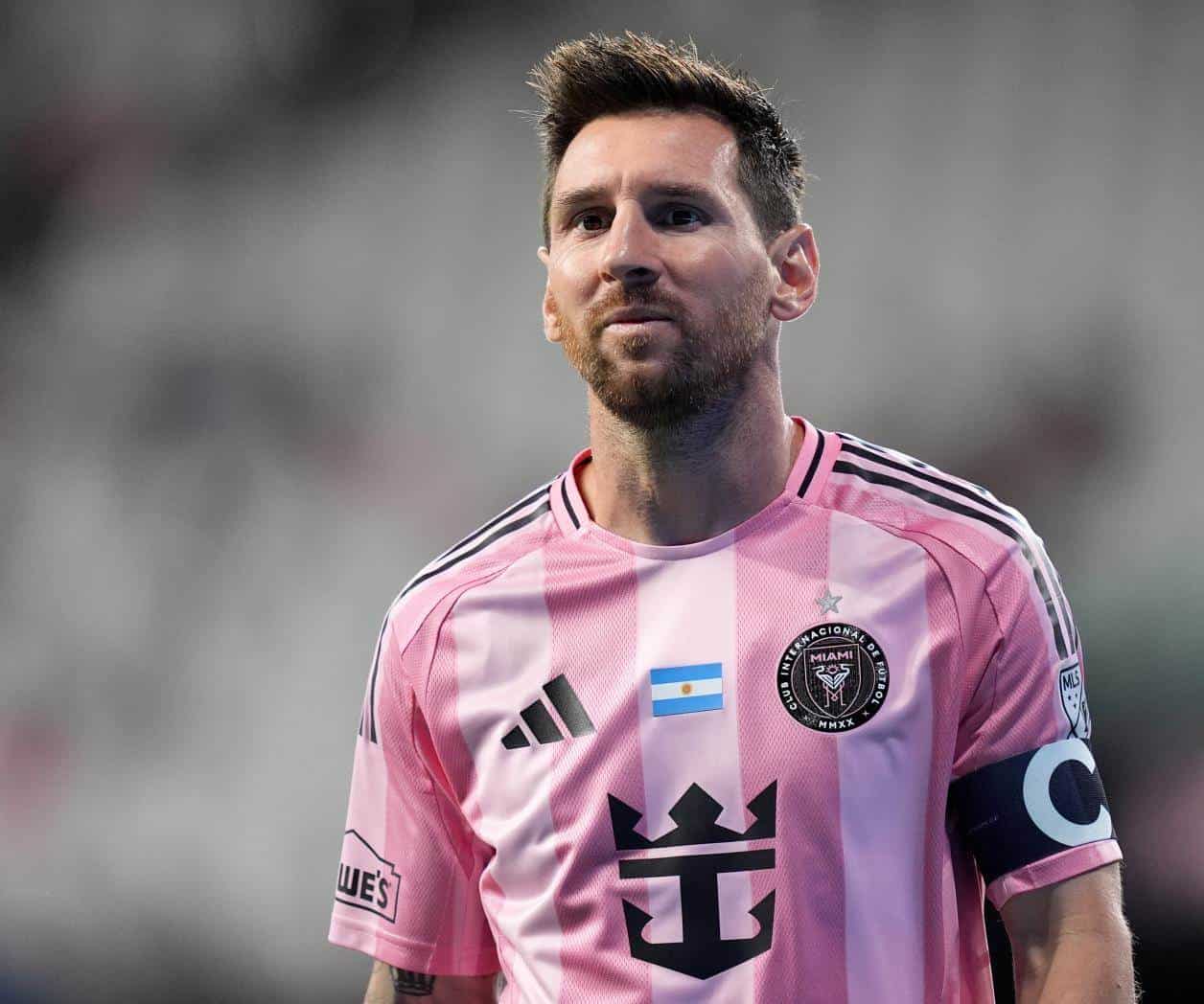 Messi presenta sobrecarga en el isquiotibial izquierdo