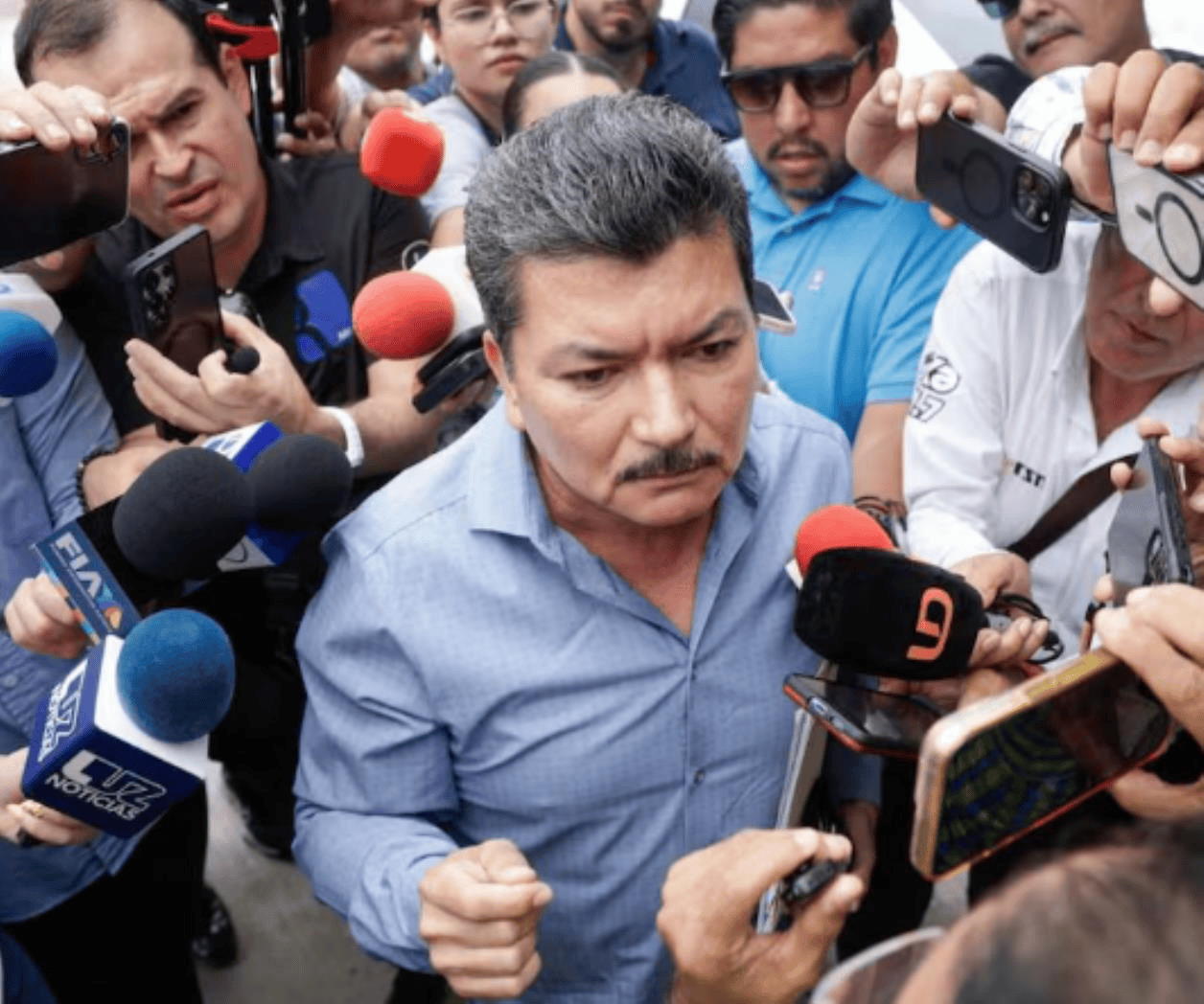 Se entrega en EU, Marco Almanza, exjefe de policía de Sinaloa