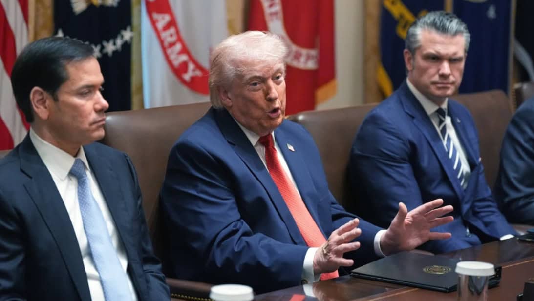 Trump evalúa acuerdo con Irán