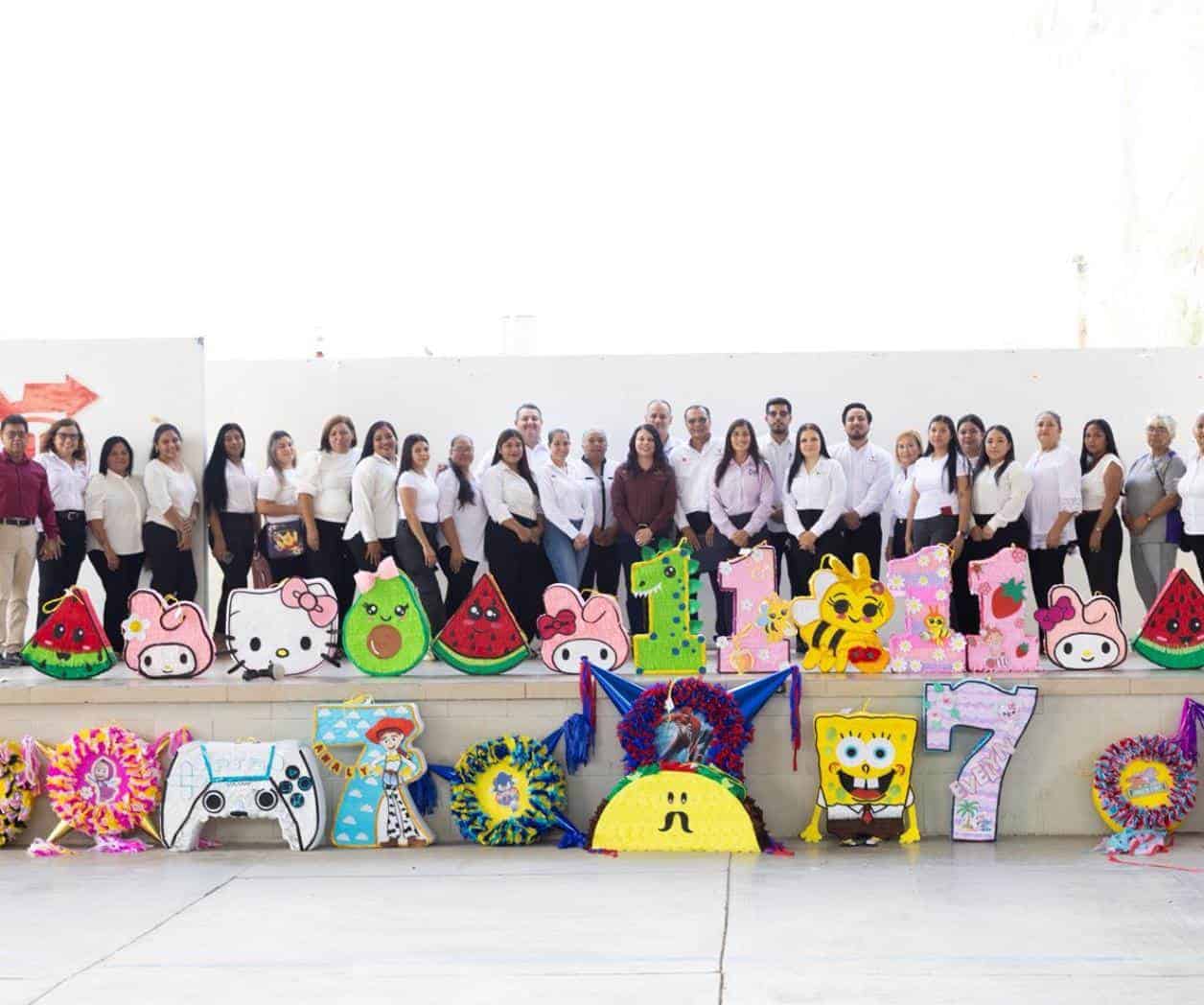Culmina con éxito taller de piñatas