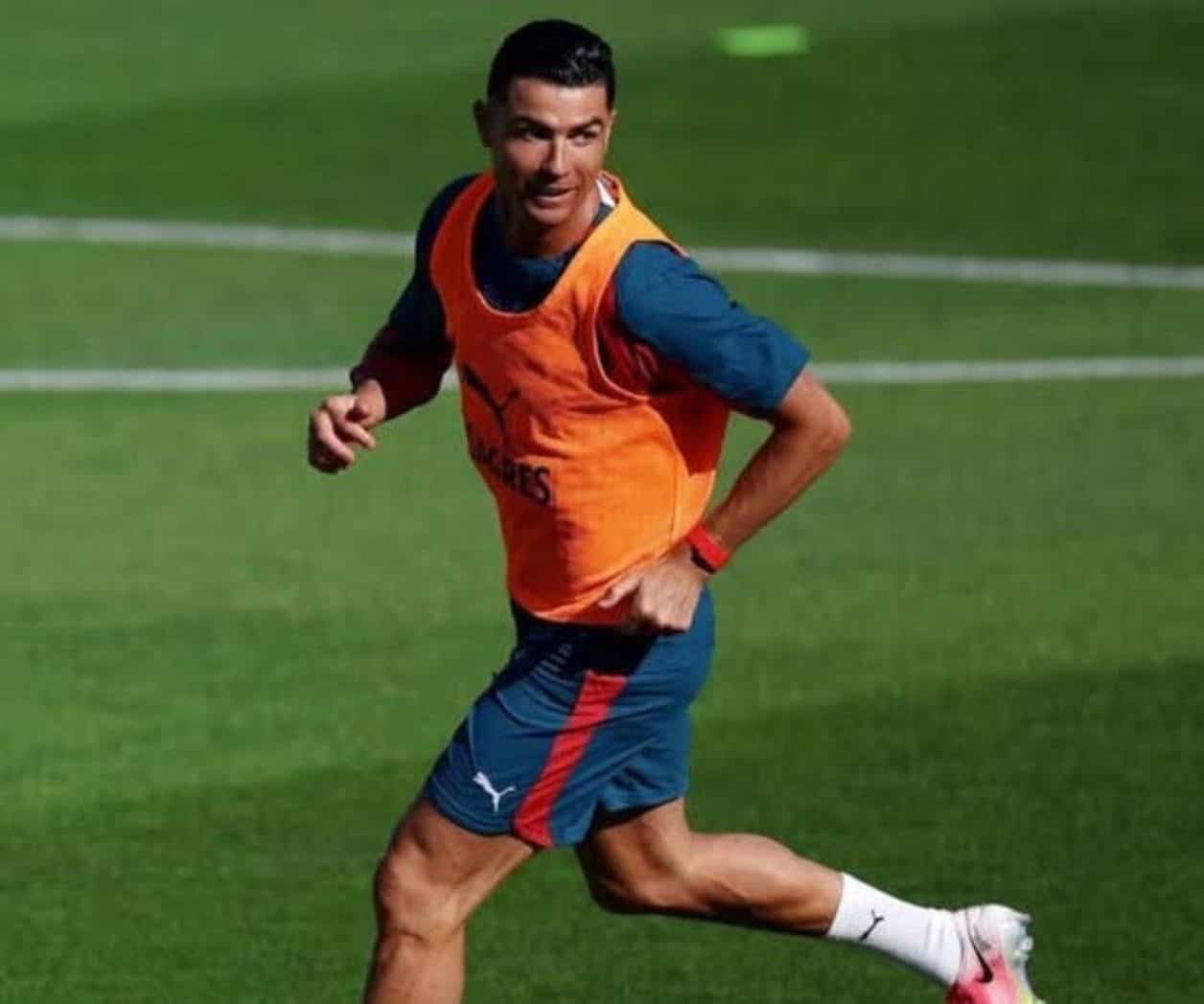 CR7 lanza mensaje al concentrar