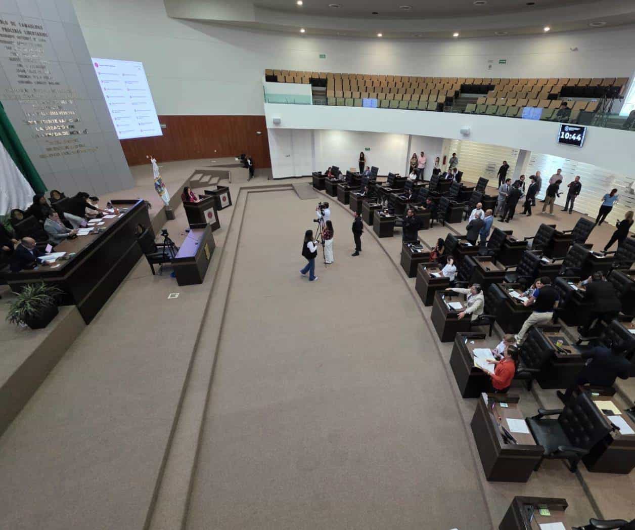 Buscan que los alcaldes transparenten deudas