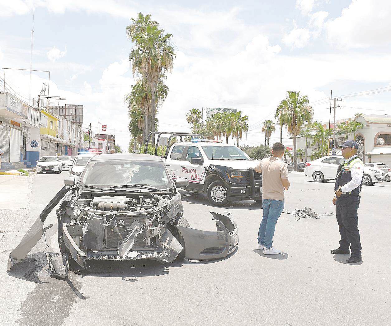 Choque en Blvd. Morelos por error de Google Maps