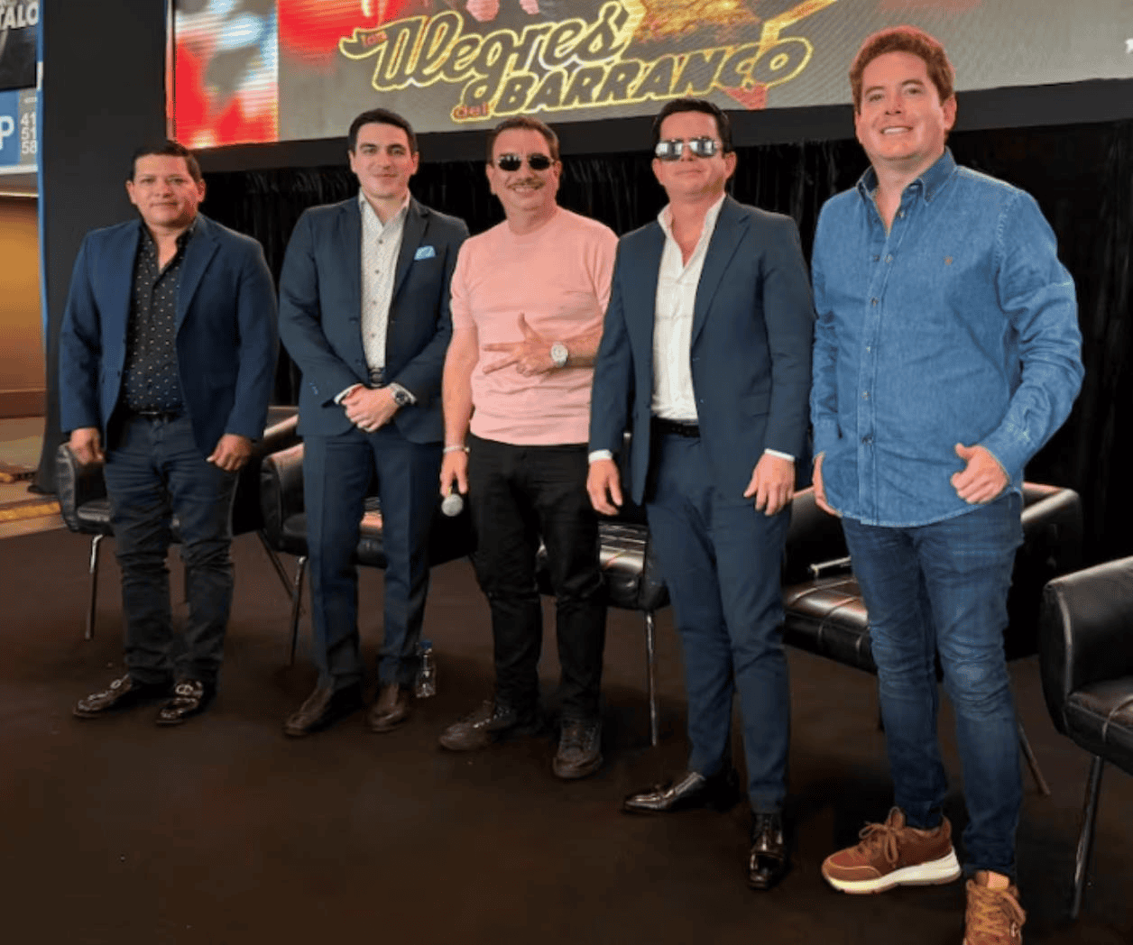 Los Alegres del Barranco salen en defensa de los corridos