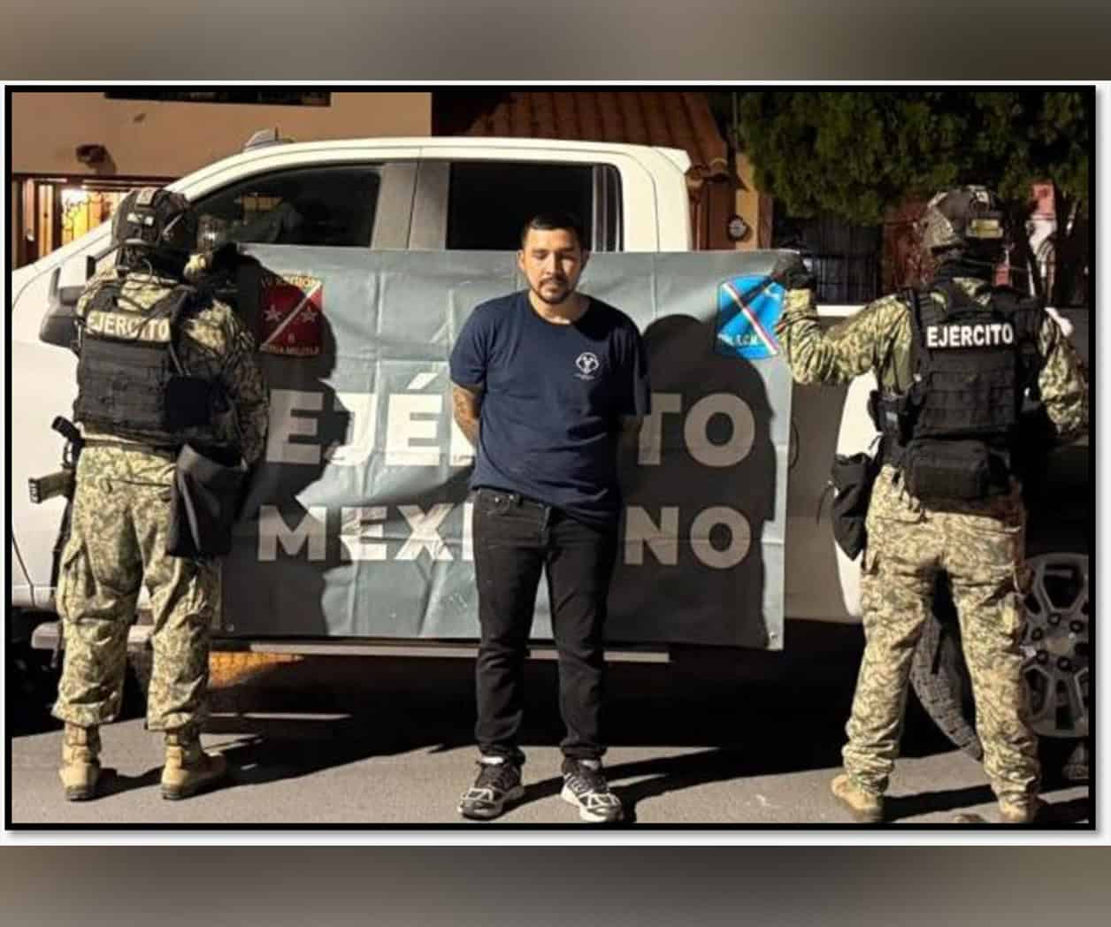  Ejército detiene a hombre con armas y droga en Nuevo Laredo