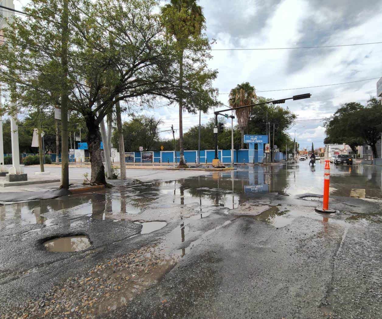 Evidencian las lluvias fragilidad del asfalto