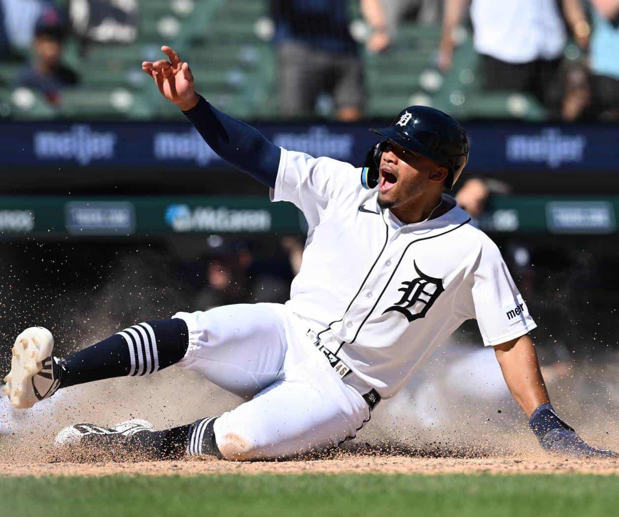 Impulsa McGonigle triunfo de los Tigres