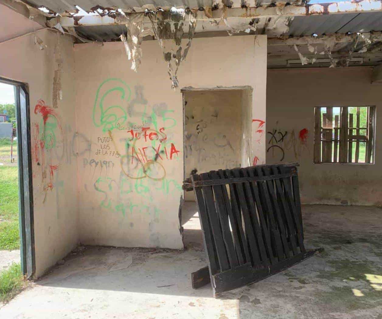 Hallan a mujer sin vida en salón abandonado de Matamoros