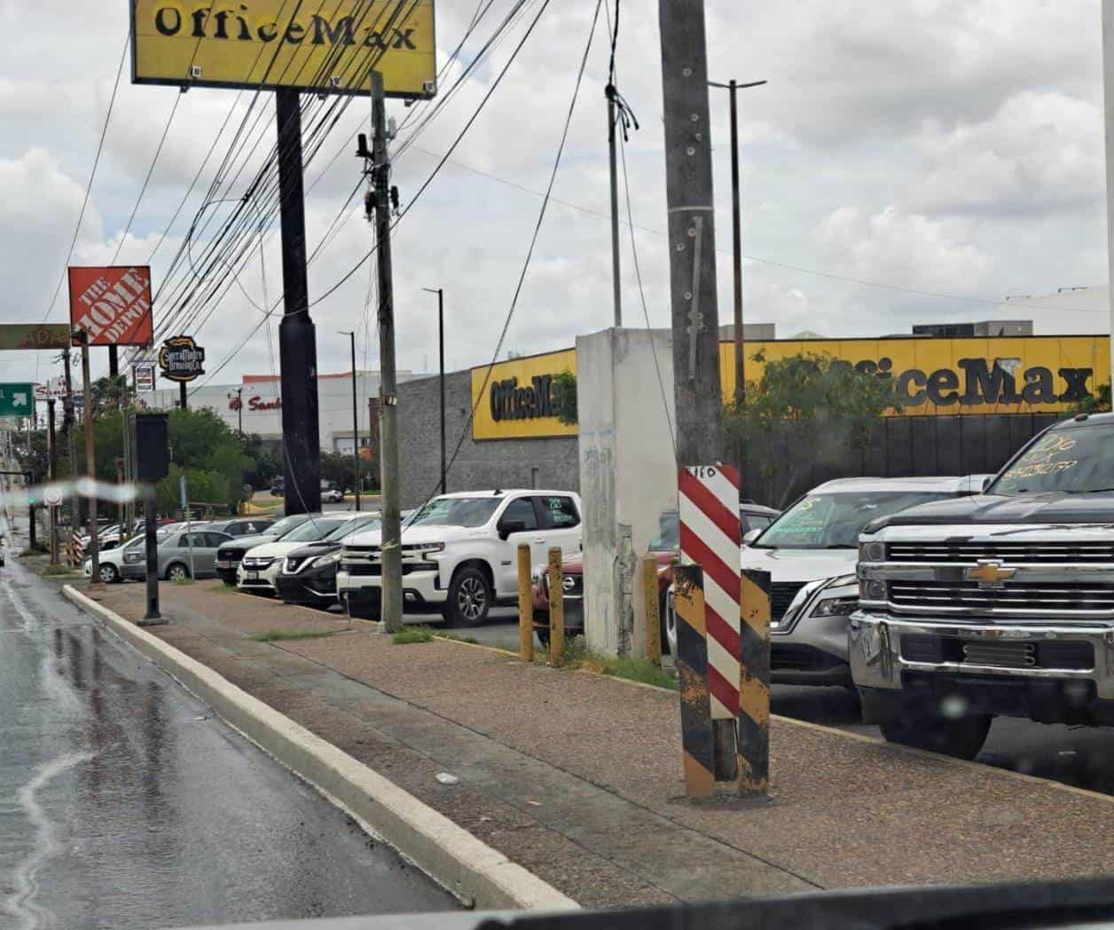 Informales dominan la venta de autos usados