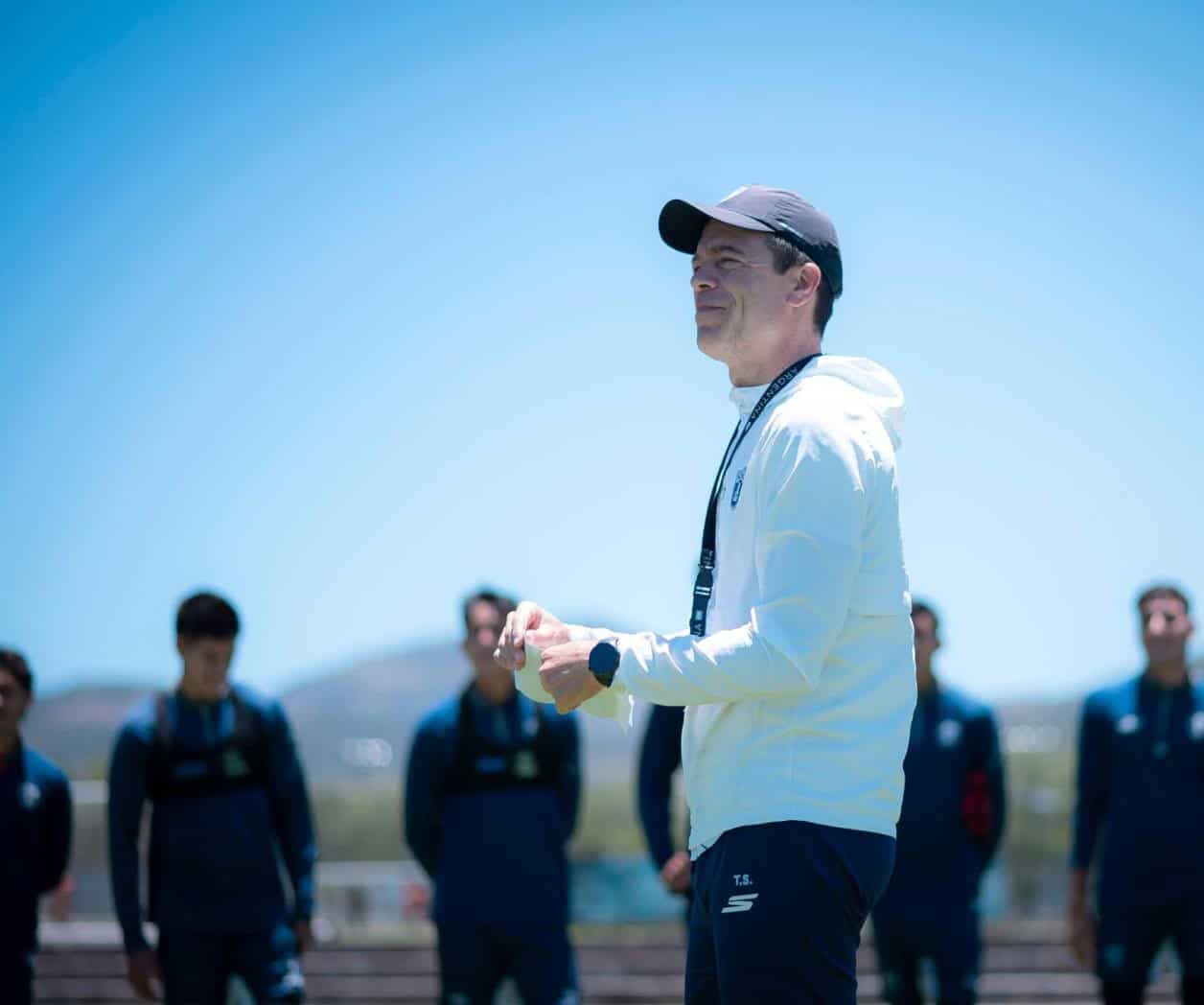 Pachuca despide a Esteban Solari
