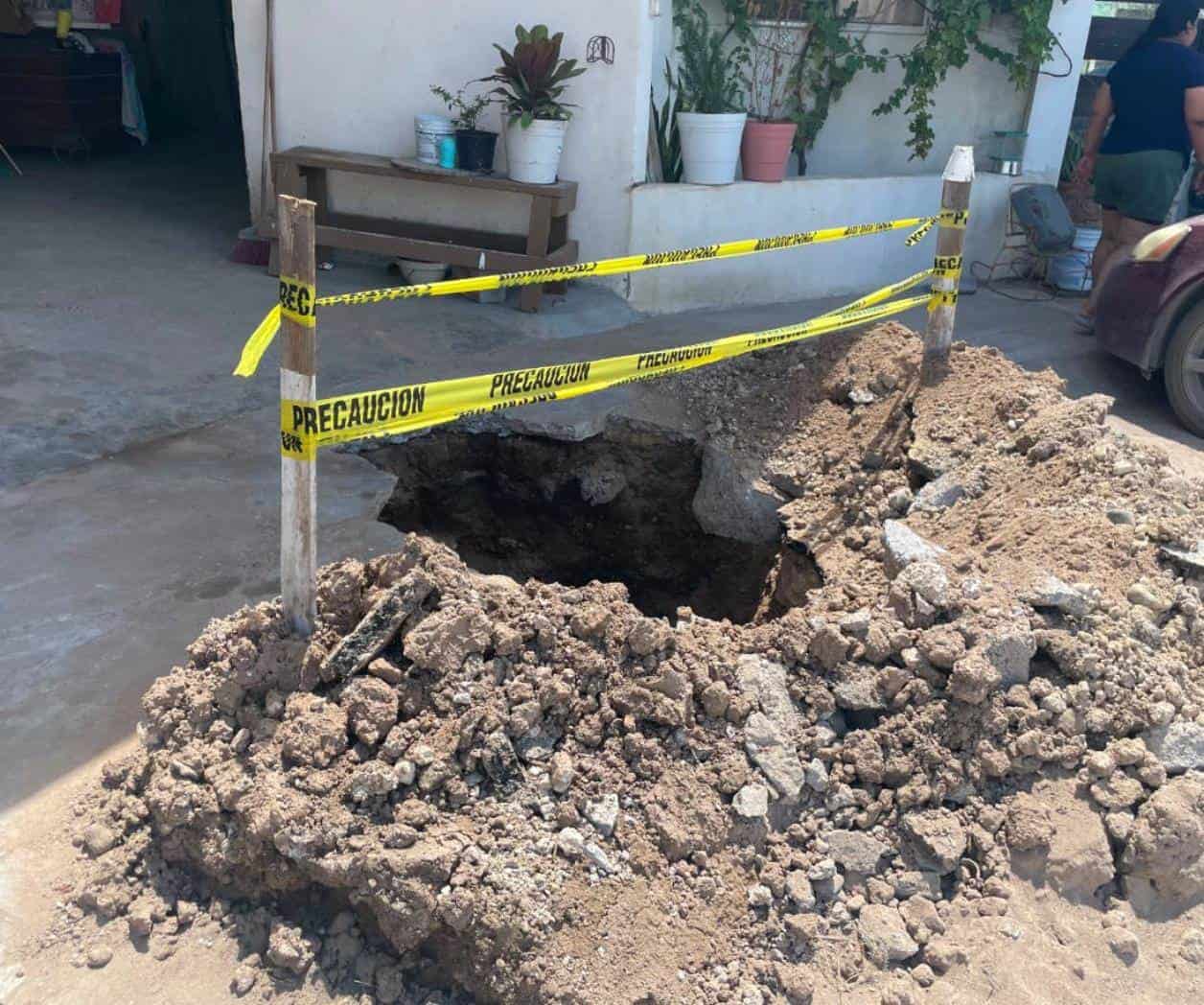 Dejan trabajadores de COMAPA obra inconclusa en Arecas