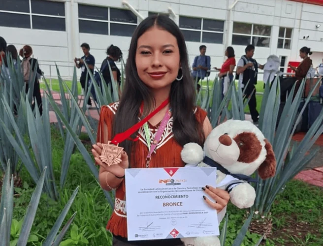 Alumna de Reynosa lanzará el volado en el debut del Mundial