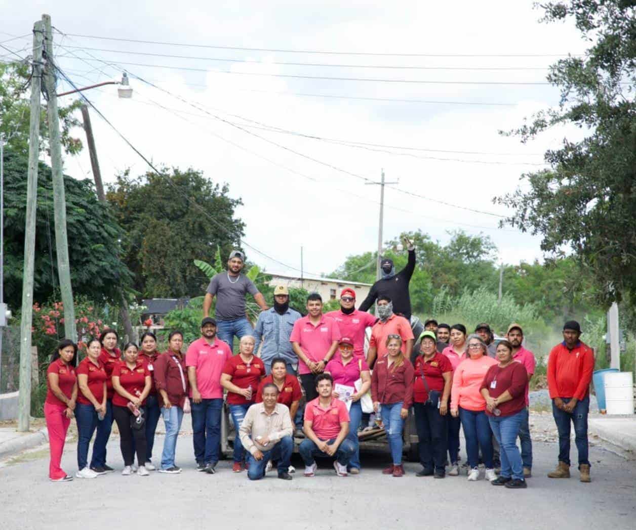 Alcaldesa Nataly García lleva campaña de descacharrización