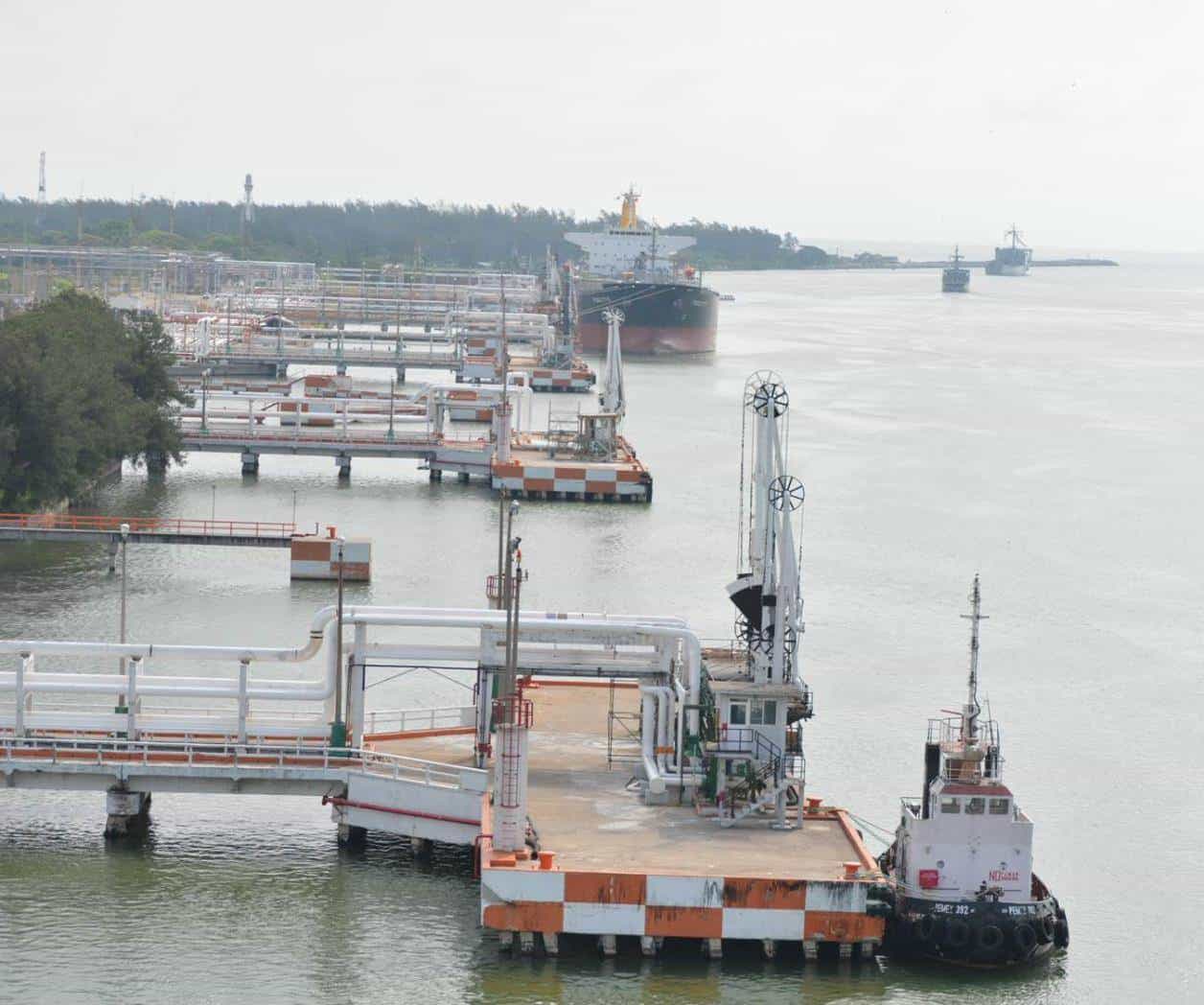  Pemex descarta derrame de hidrocarburo en el Río Pánuco