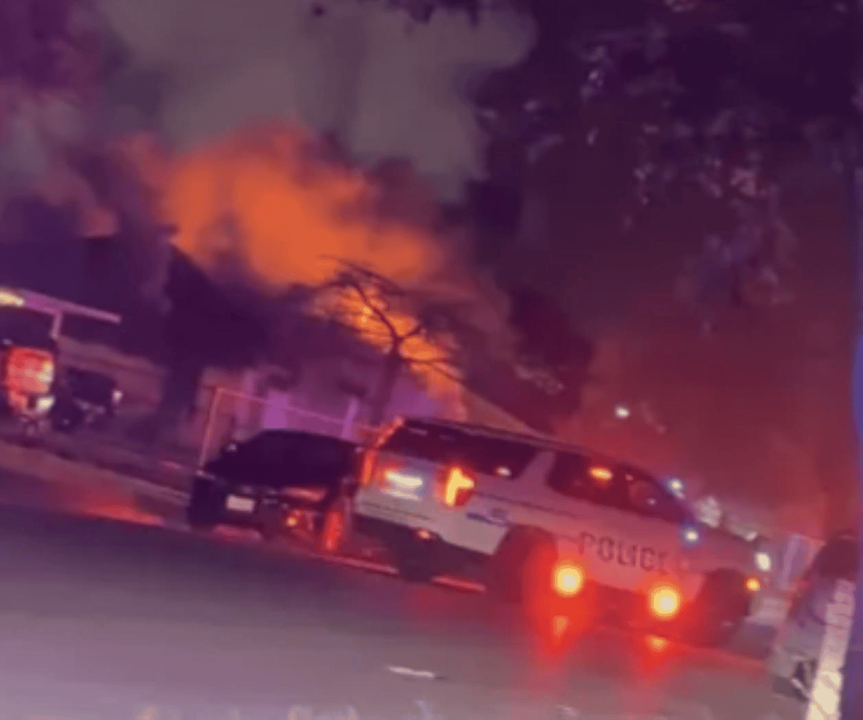Incendio deja daños en tres cuartas partes de una vivienda
