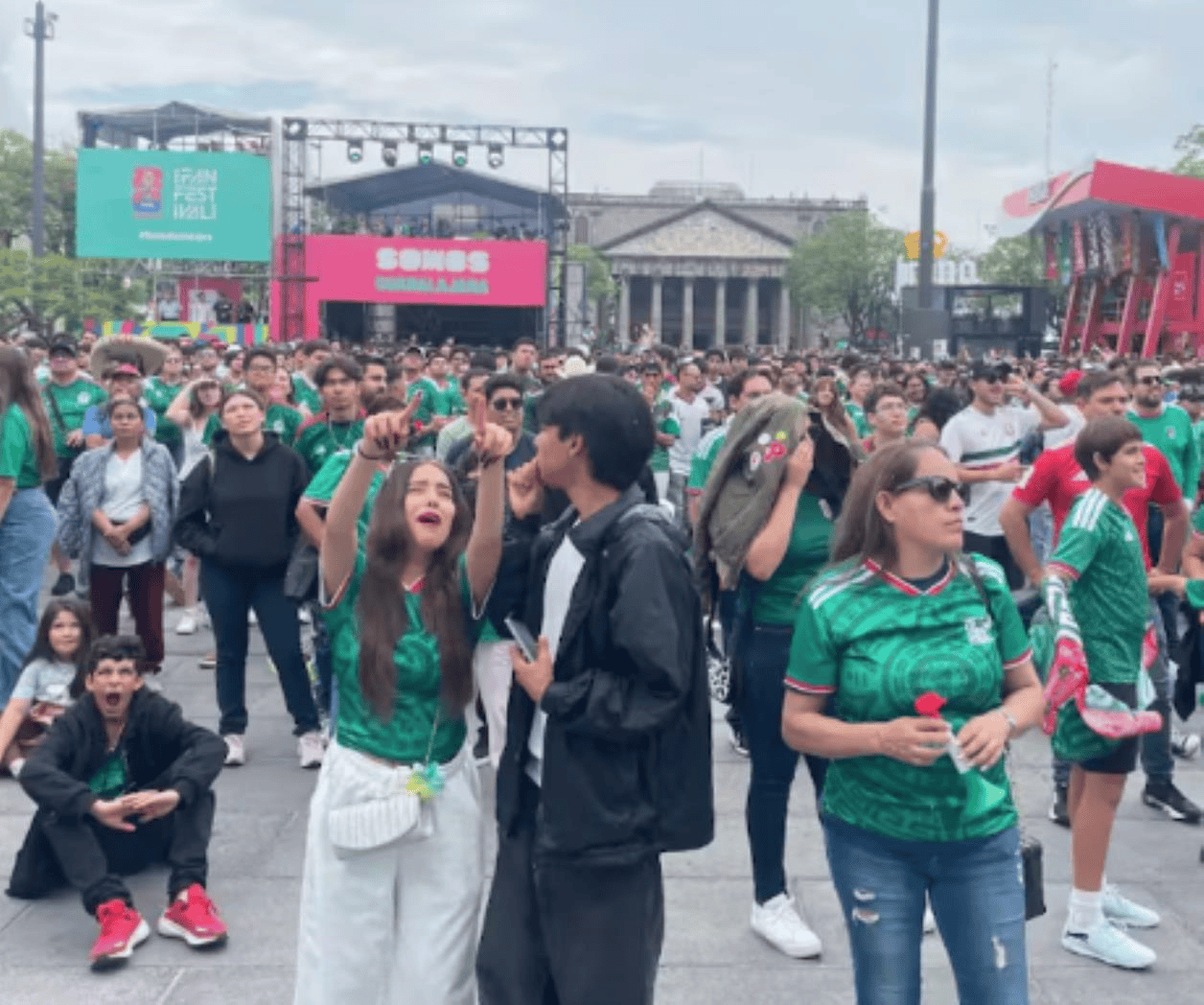 Guadalajara vive la fiebre del Mundial; abarrotan el Fan Fest