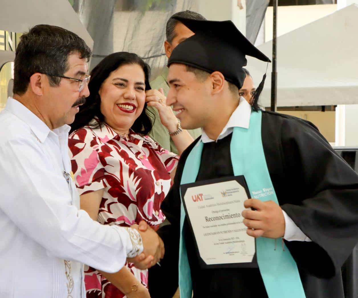 Nuevos profesionales de la salud y la educación