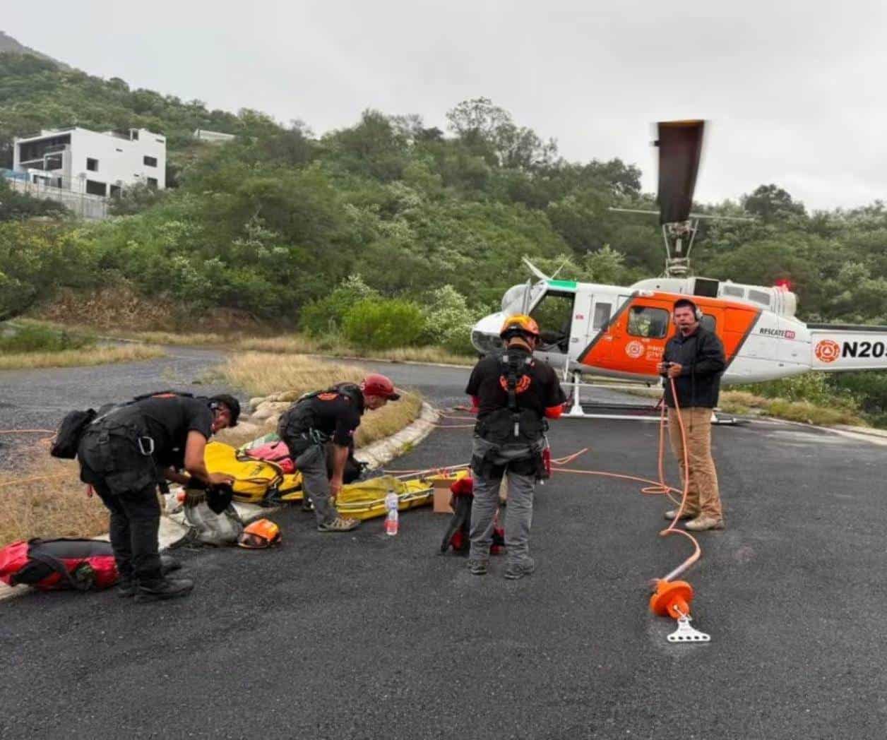 Pareja de Tamaulipas muere tras caer en barranco de NL