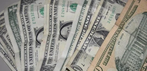 Muestra estabilidad peso mexicano