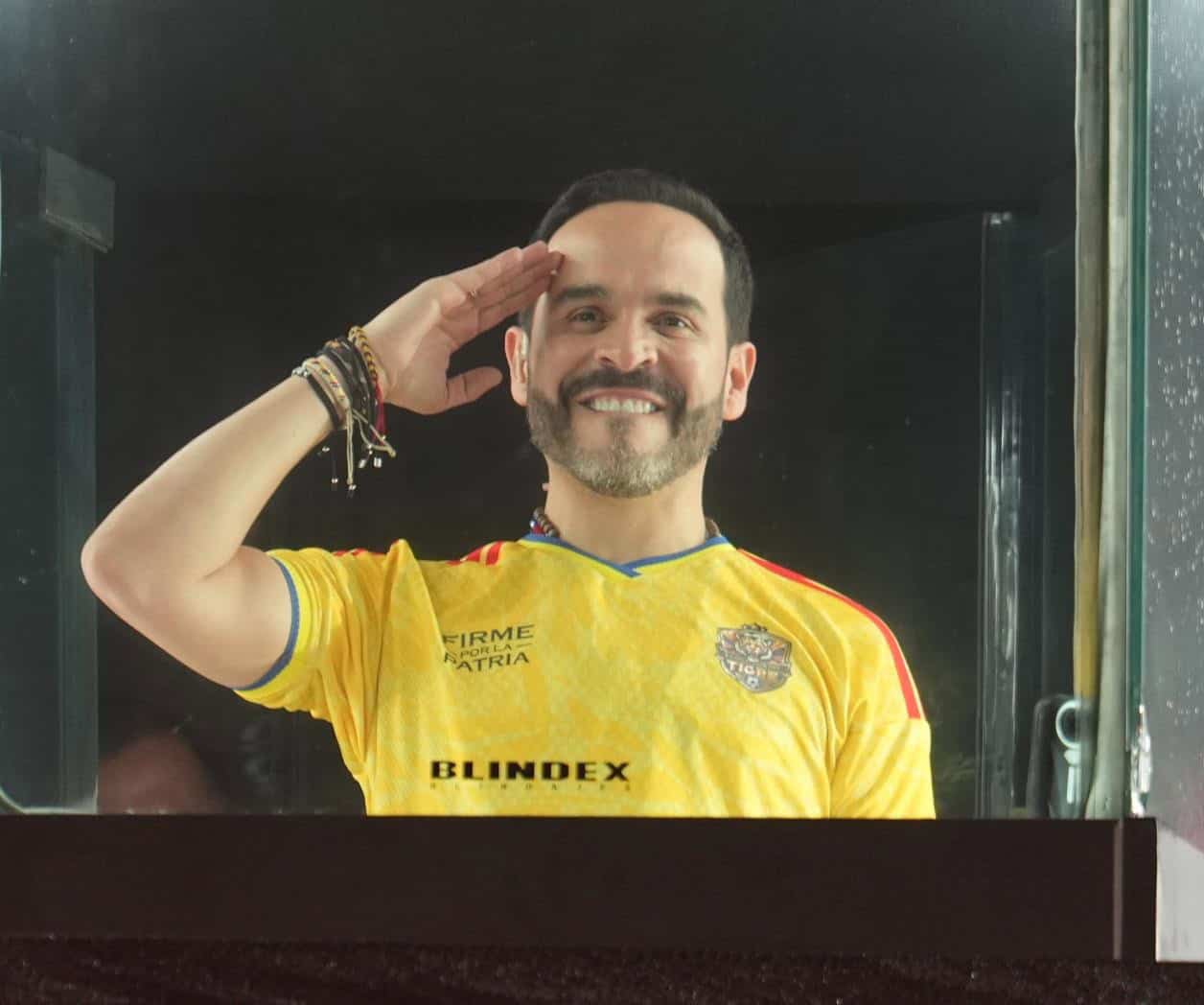 Abelardo de la Espriella  se proclama vencedor