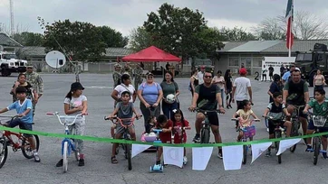 Familias disfrutan paseo dominical y rodada ciclista en el 25º. RCM