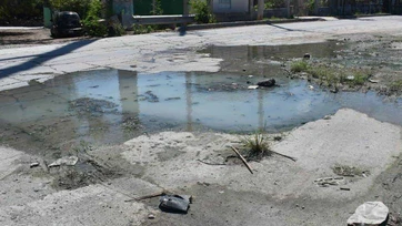 Fugas de agua generan riesgos para residentes