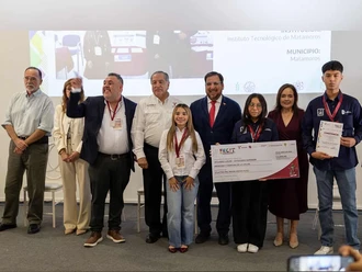  Premian a jóvenes científicos rumbo a feria nacional 2027