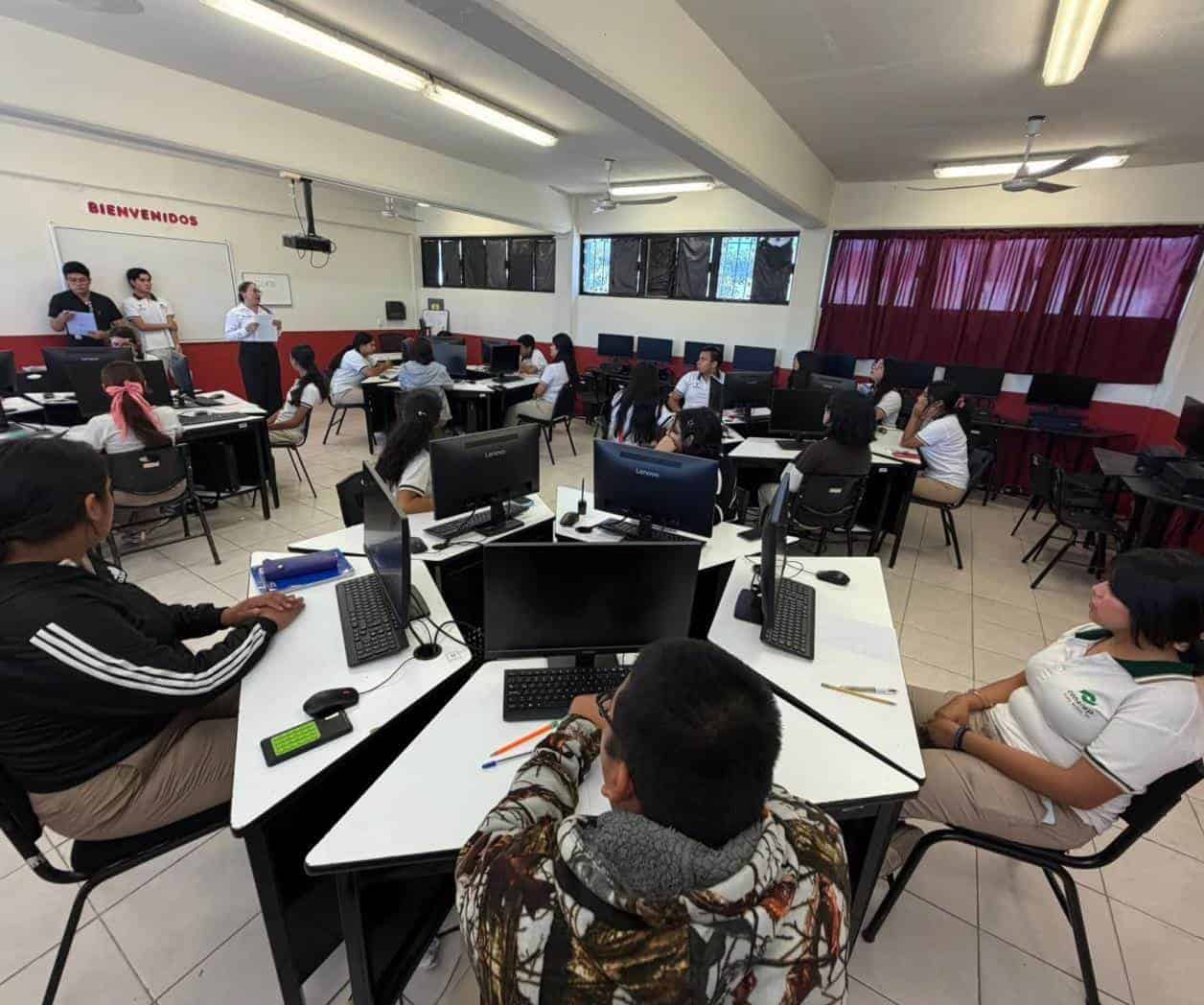Evalúan a aspirantes de Educación Dual