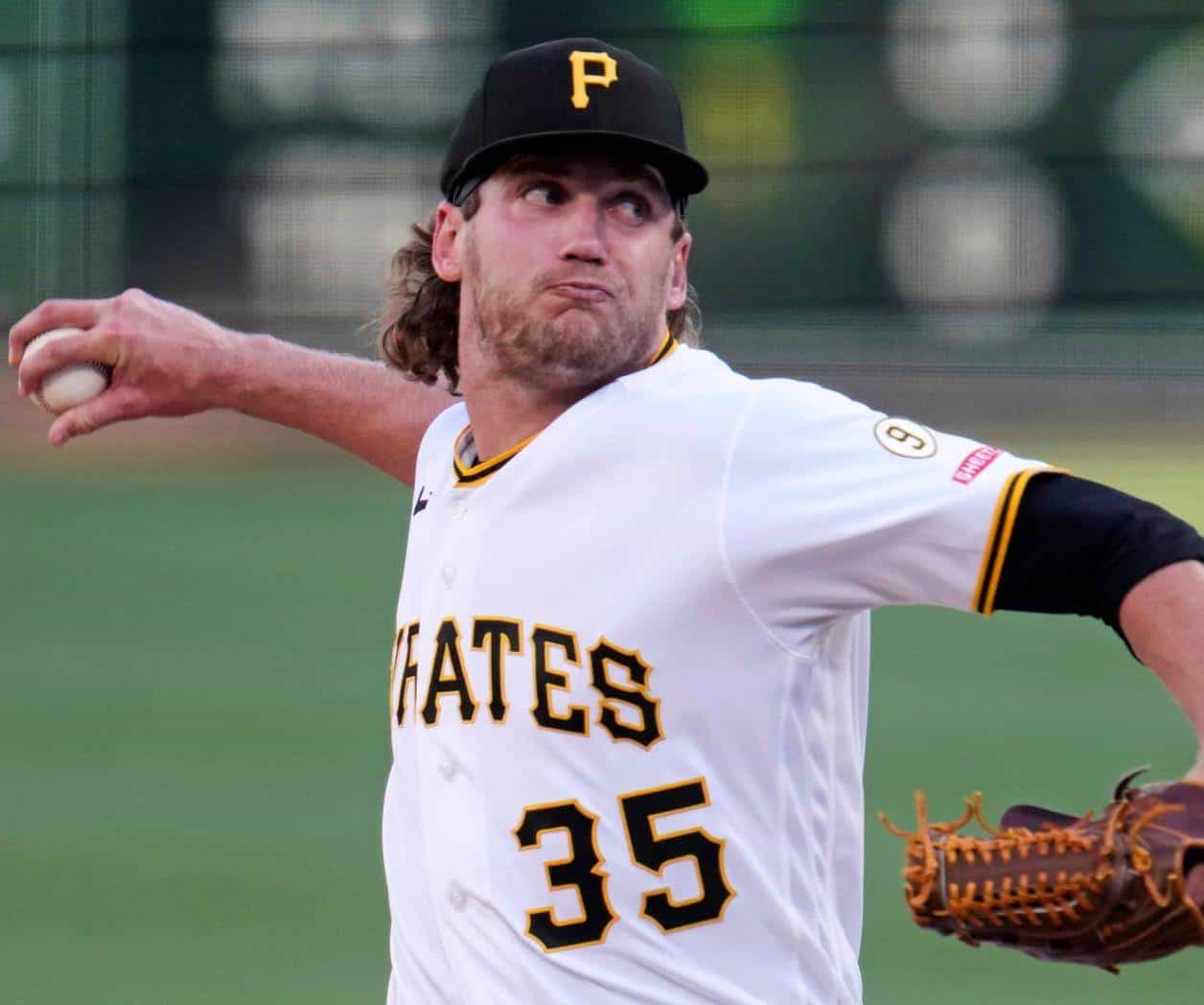 Piratas aplastan 11-1 a Marineros