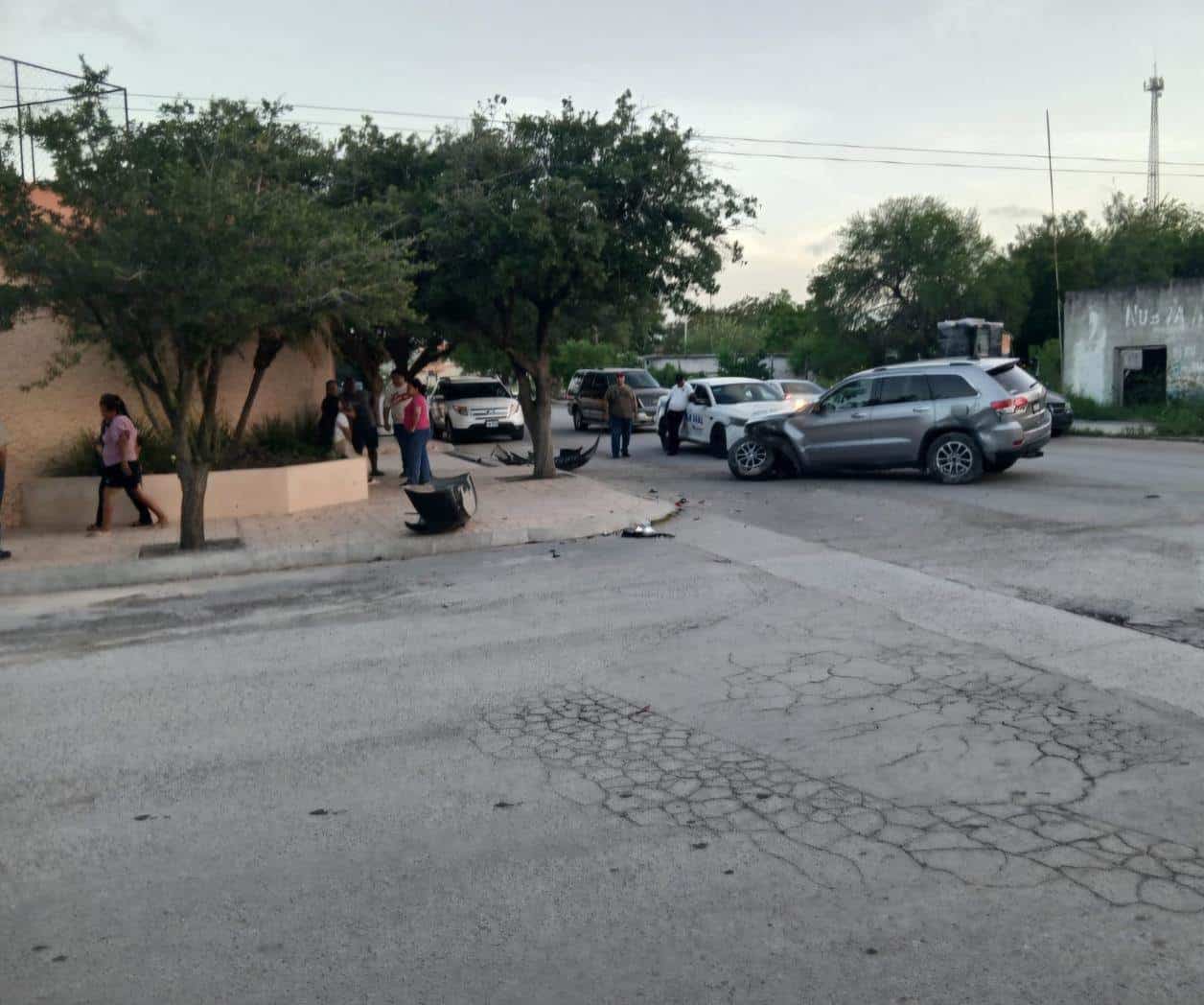 Se registra fuerte accidente en el interior del poblado Anáhuac