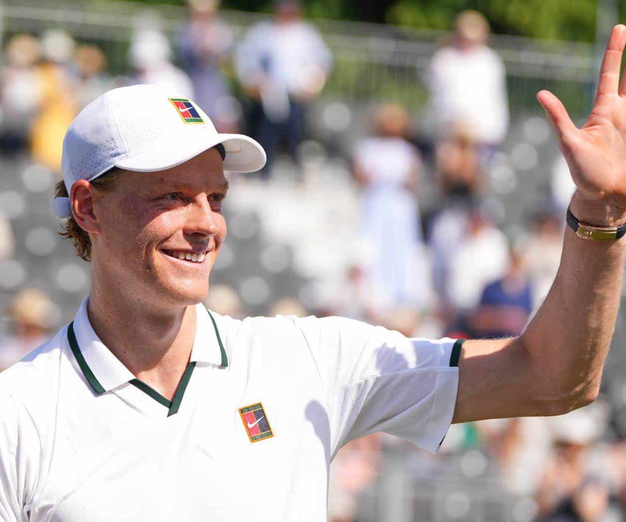 Sinner, optimista tras partido de exhibición previo a Wimbledon