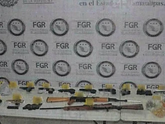 Vinculan a proceso a sujeto detenido con arsenal en la Y