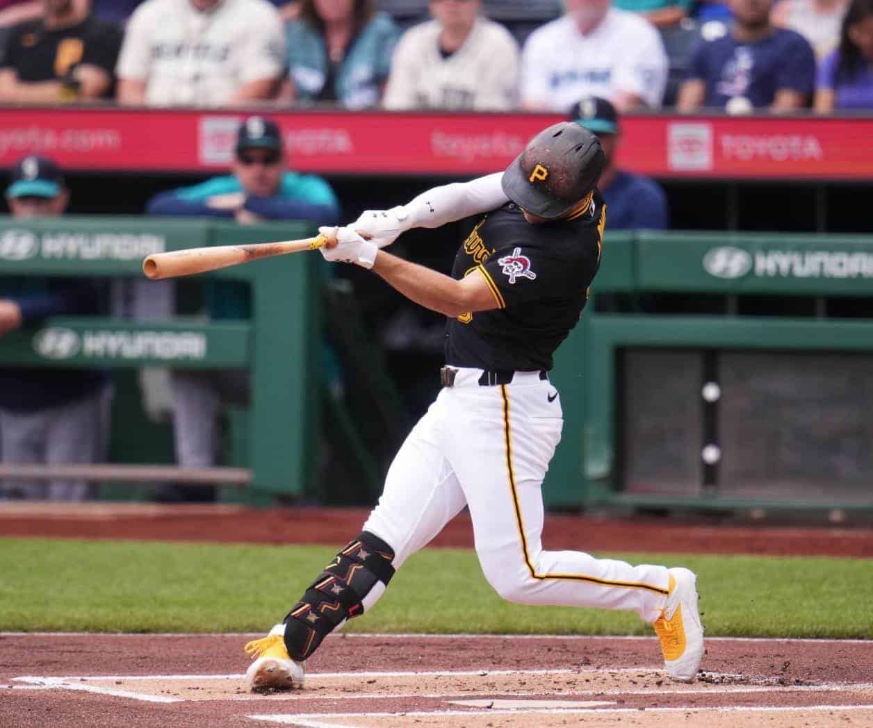 Brandon Lowe y Henry Davis conectan jonrón en el triunfo de Piratas