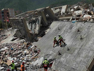 Nuevo temblor en Venezuela mientras continúan los rescates