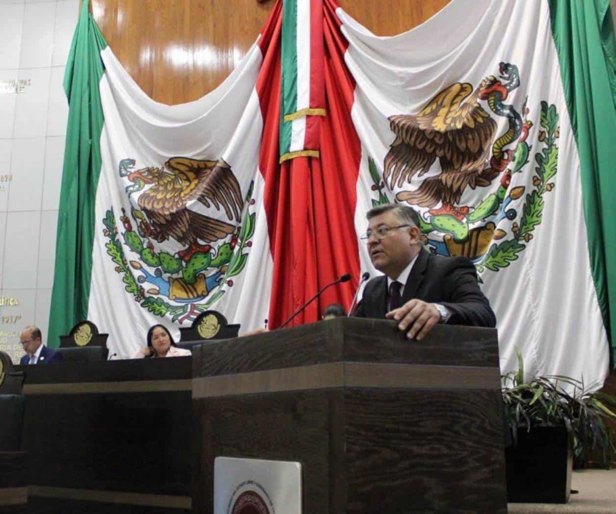 Sin restricciones a candidatos bajo proceso penal