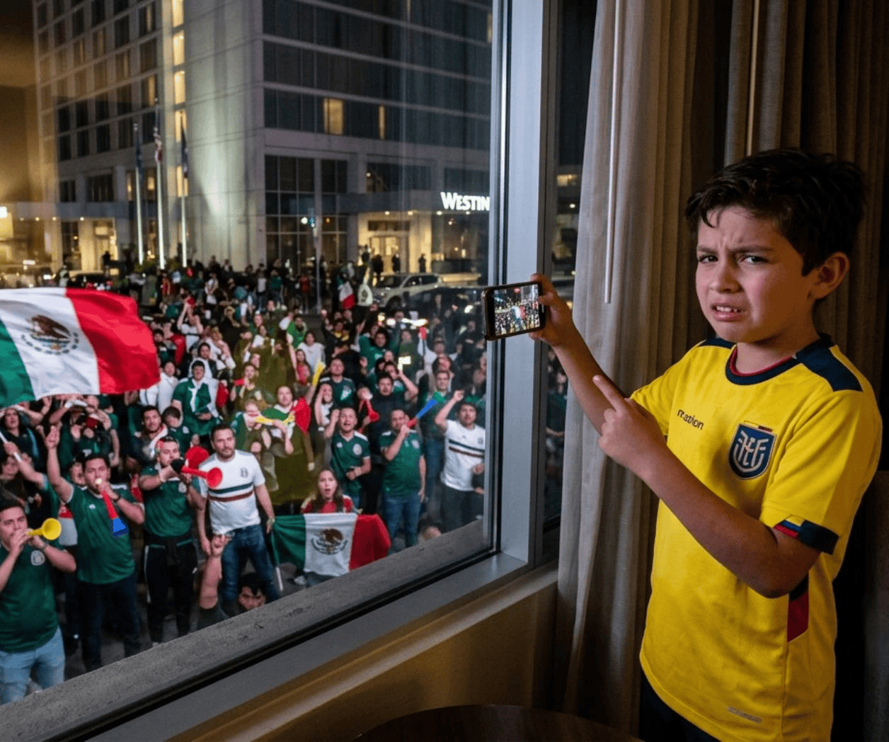 Niño ecuatoriano acusa salvajada de fans de México Niño ecuatoriano acusa salvajada de fans de México