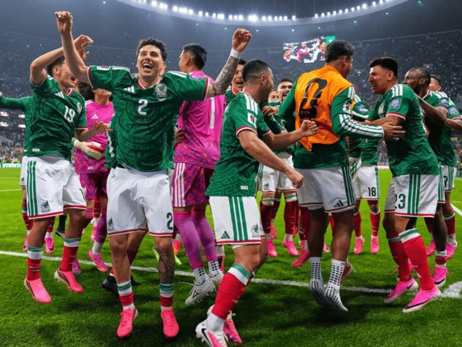 Avanza México con triunfo histórico en el Azteca
