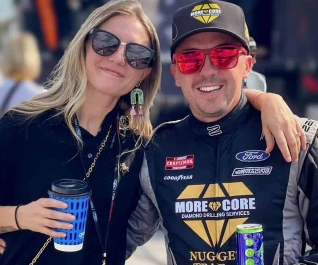 Frankie Muniz anuncia su divorcio tras 10 años de relación