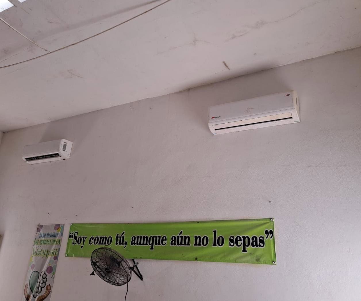 Solicitan apoyo para reparar mini splits