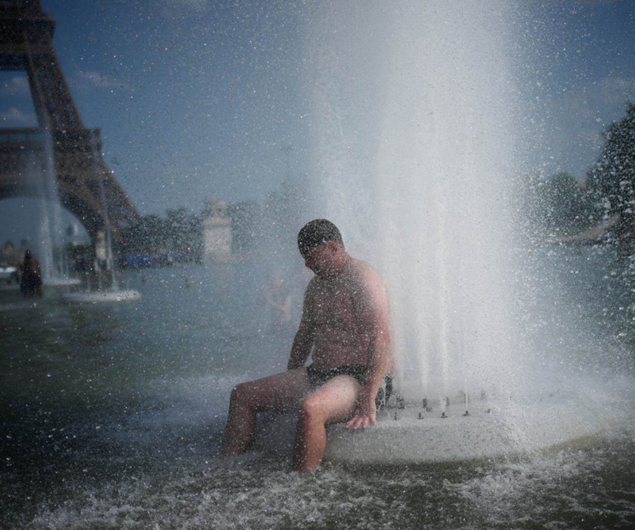 Suben muertes 29% en Francia en una semana de calor récord, afirma agencia de salud Suben muertes 29% en Francia en una semana de calor récord, afirma agencia de salud