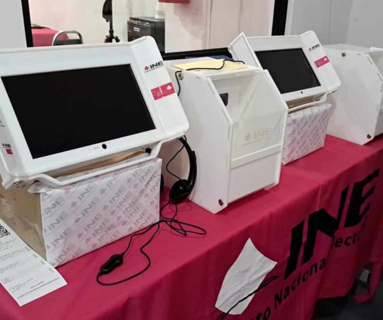 Presenta INE Tamaulipas urna electrónica y sistemas estadísticos