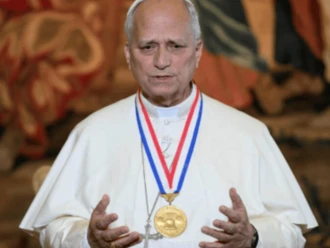 Papa León XIV pide a EU que reciba a inmigrantes