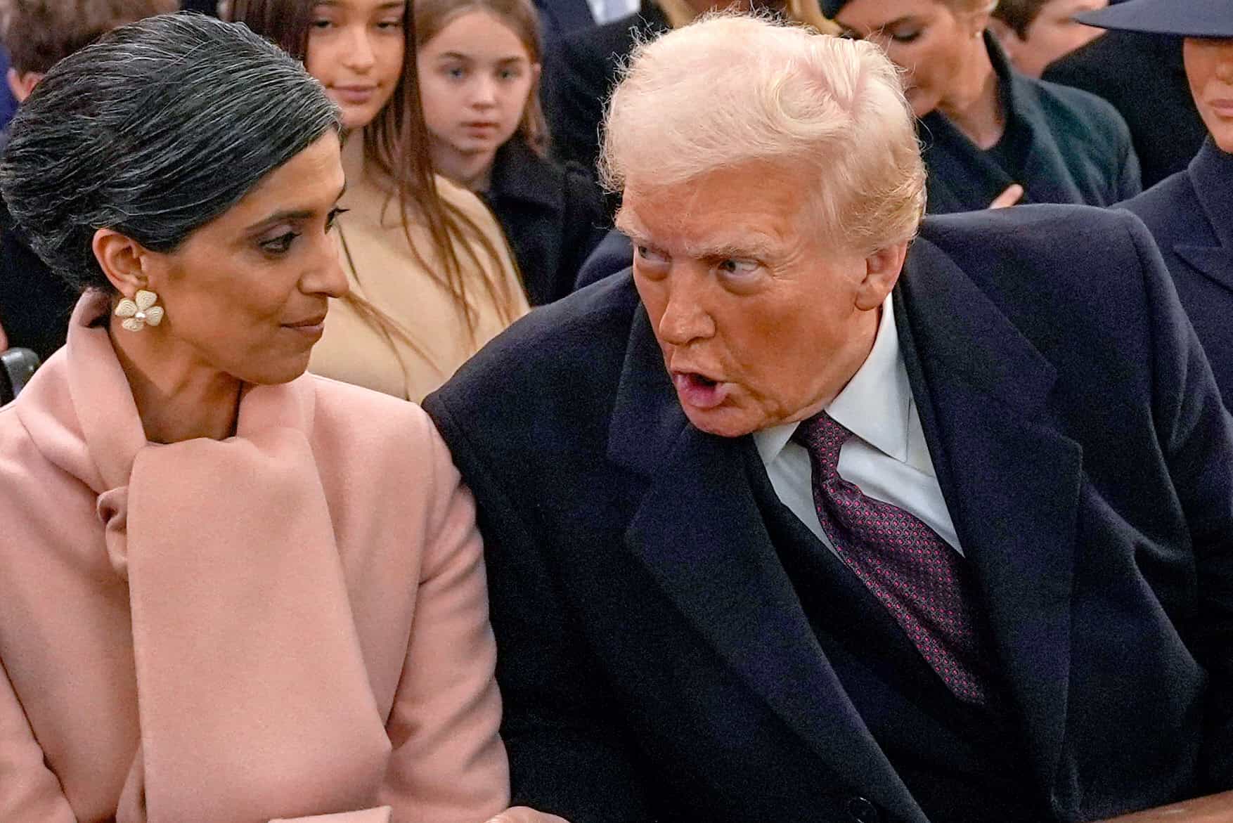 Trump lee un cuento y se sale del guión Trump lee un cuento y se sale del guión