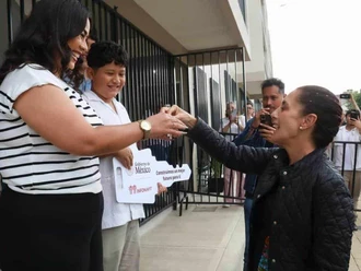 Claudia Sheinbaum va por  1.8 millones de viviendas