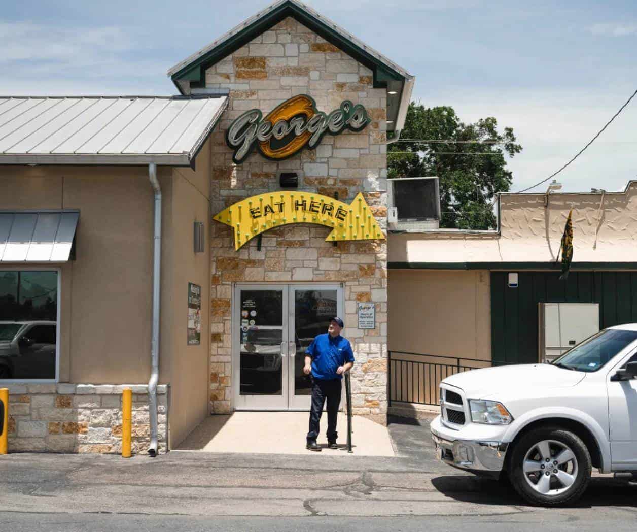 Aumento de costos de la atención médica afecta a empresas de Texas